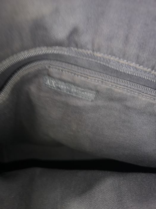 Armani Exchange сива спортна дамска чанта