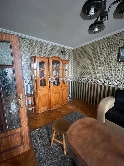 Дава се под наем Тристаен апартамент в Бургас, Лазур - 75 кв.м за 750 € - Снимка #10