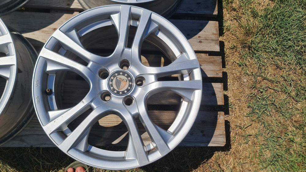 Jante Platin R17 5x112 7J ET38