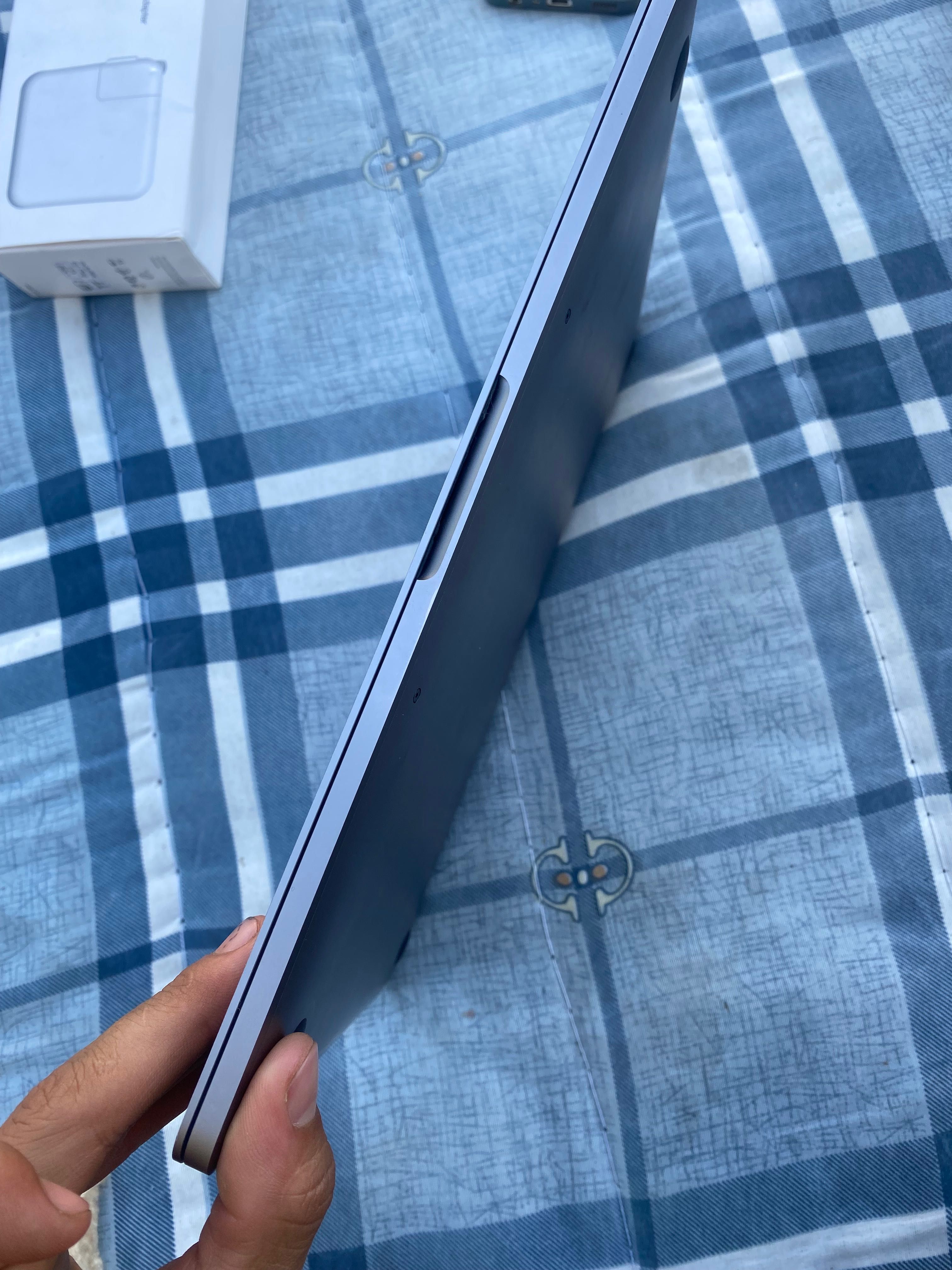 Macbok pro 2017 40 sikl