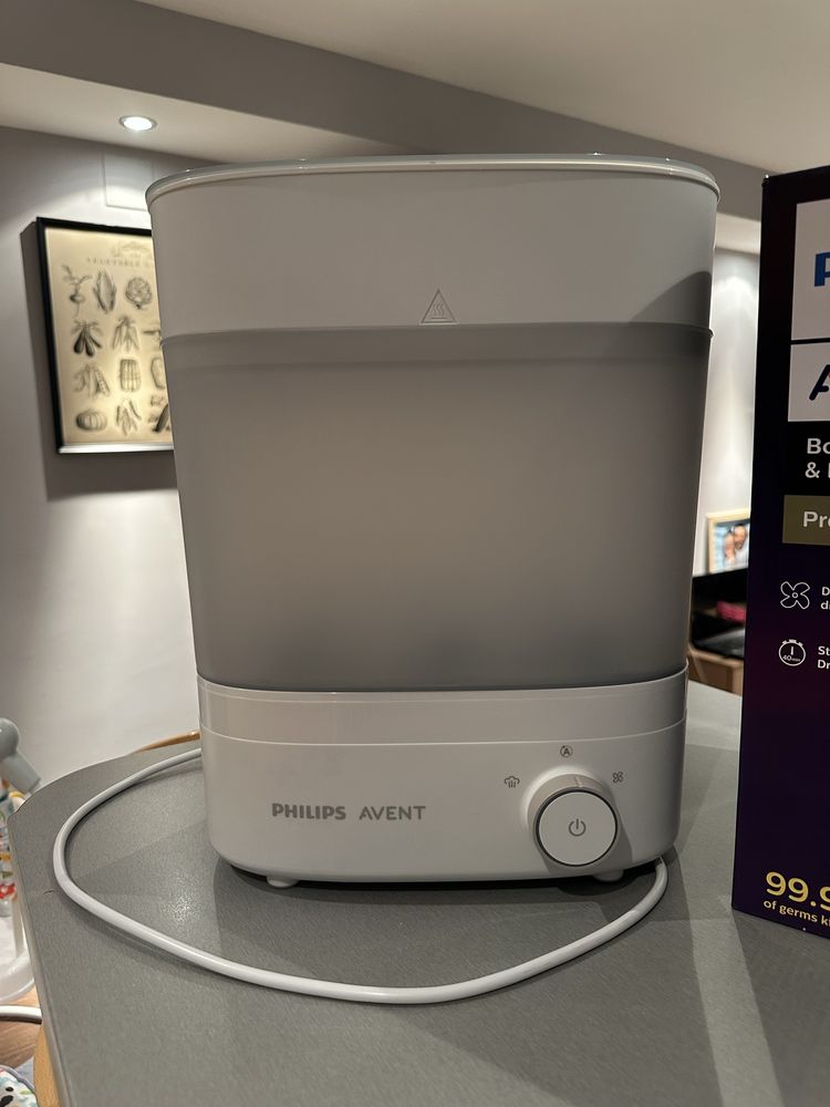 Стерилизатор Philips Avent с функция изсушаване