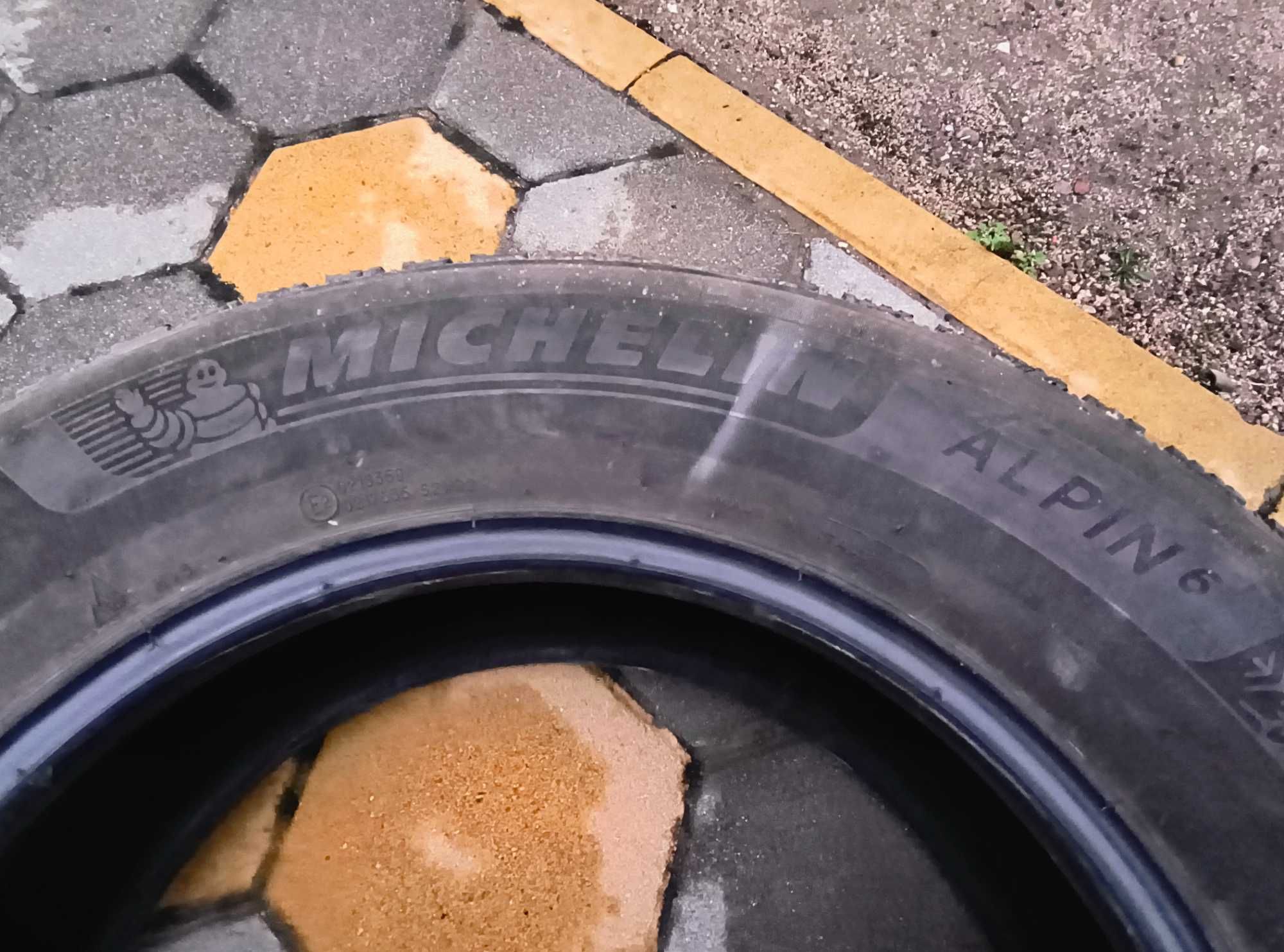 Зимни гуми 225/60 16 цола