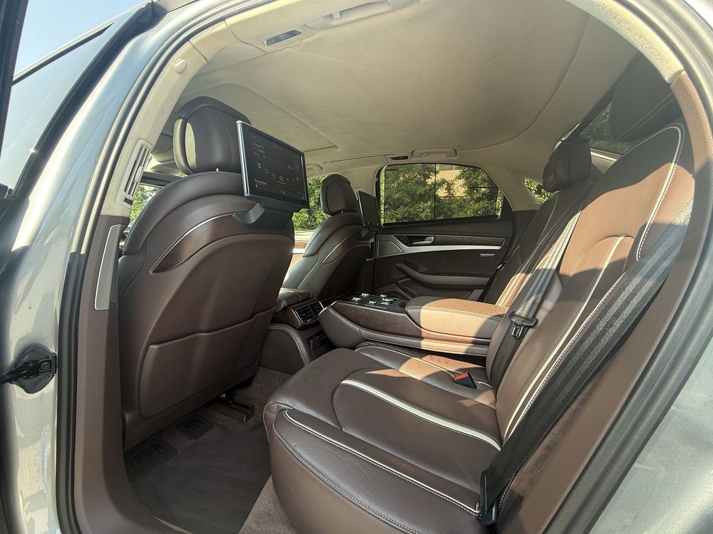 Audi A8 4.2 TDi 3 x TV