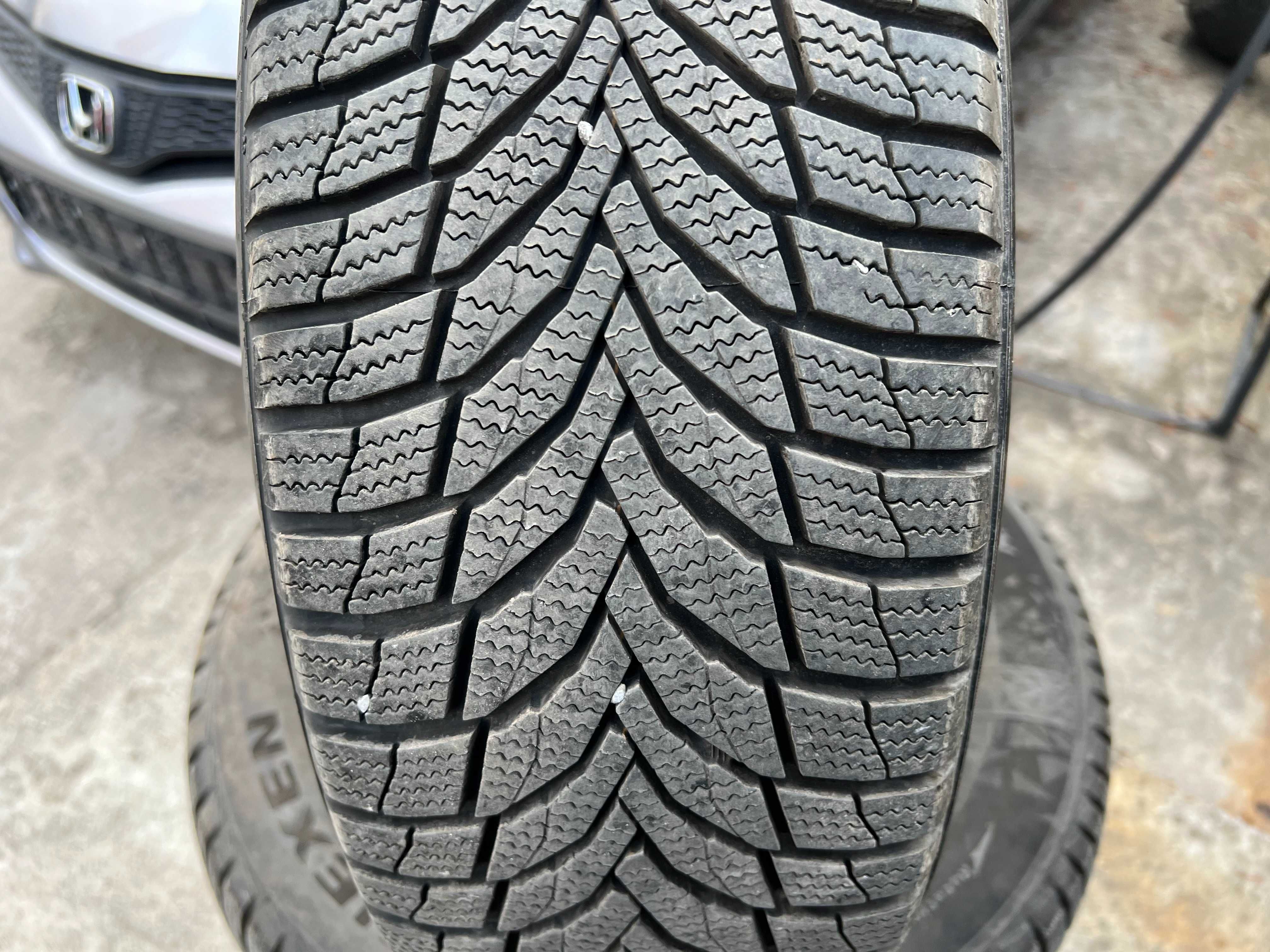 4бр. зимни гуми Nexen Winguard SPORT 2 SUV 215/65/16 98T DOT1422!