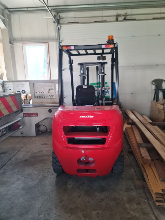 Мотокар Komatsu в отлично състояние