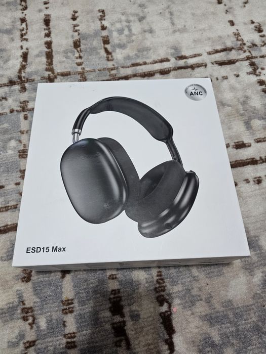 Наушник Новая в отличном состоянии