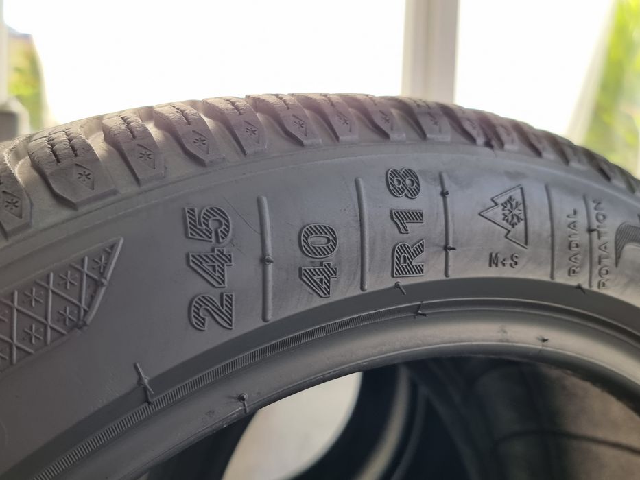 245/40/18 Kleber 4Броя: 400лв 6.5мм