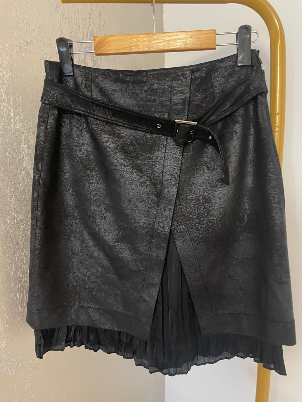 Fusta NOUA, imitatie piele intoarsa