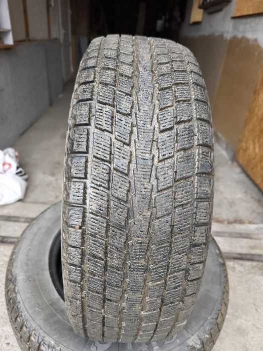 Продам зимние шины