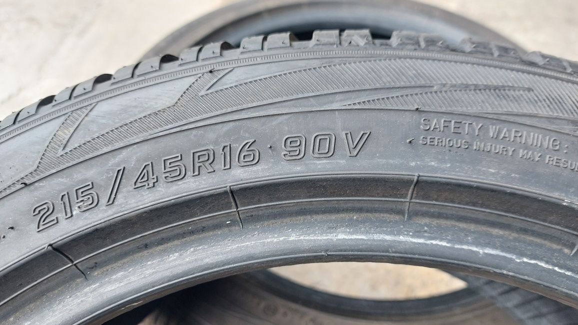 Зимни гуми 215/45/16 Falken Eurowinter 2 броя