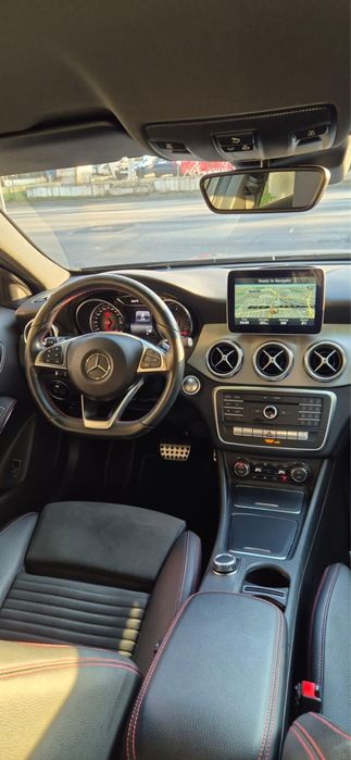 Vand Mercedes GLA 200 D 4 MATIC AMG