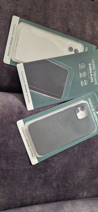 Set husa și folie pentru IPhone 12 12pro