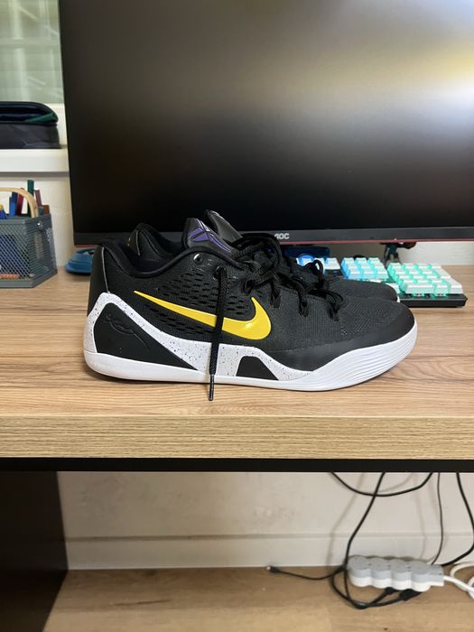 Обувки kobe 9 (46 номер)