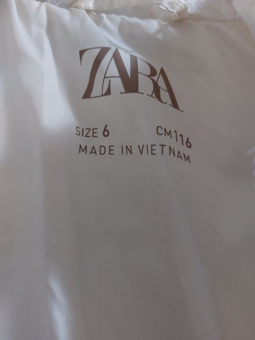 Пролетно яке ZARA размер 116см.
