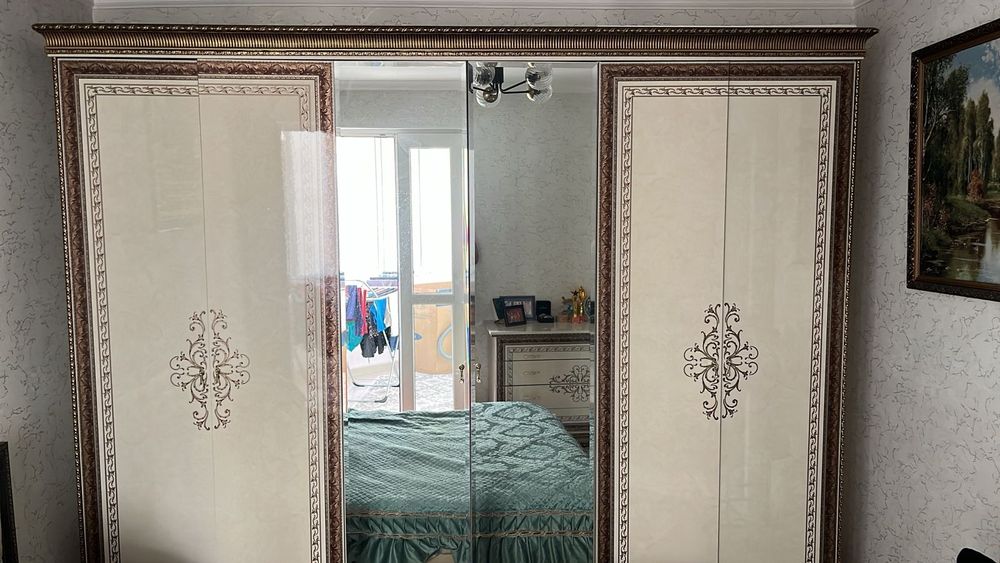 Шифонер кровать камод