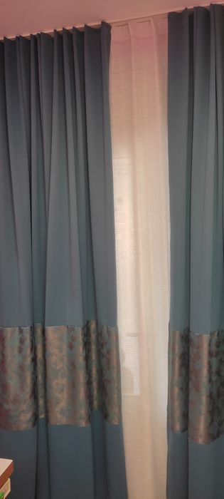 Завеси от качествен блекаут цвят туркоаз декориран с жакард