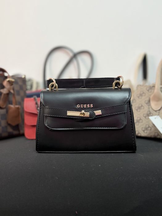 Geanta dama Guess neagra