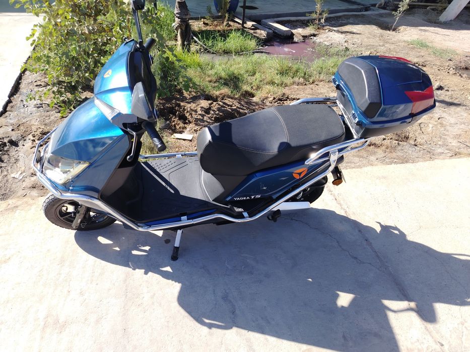 Skutr sotiladi Holati idyal