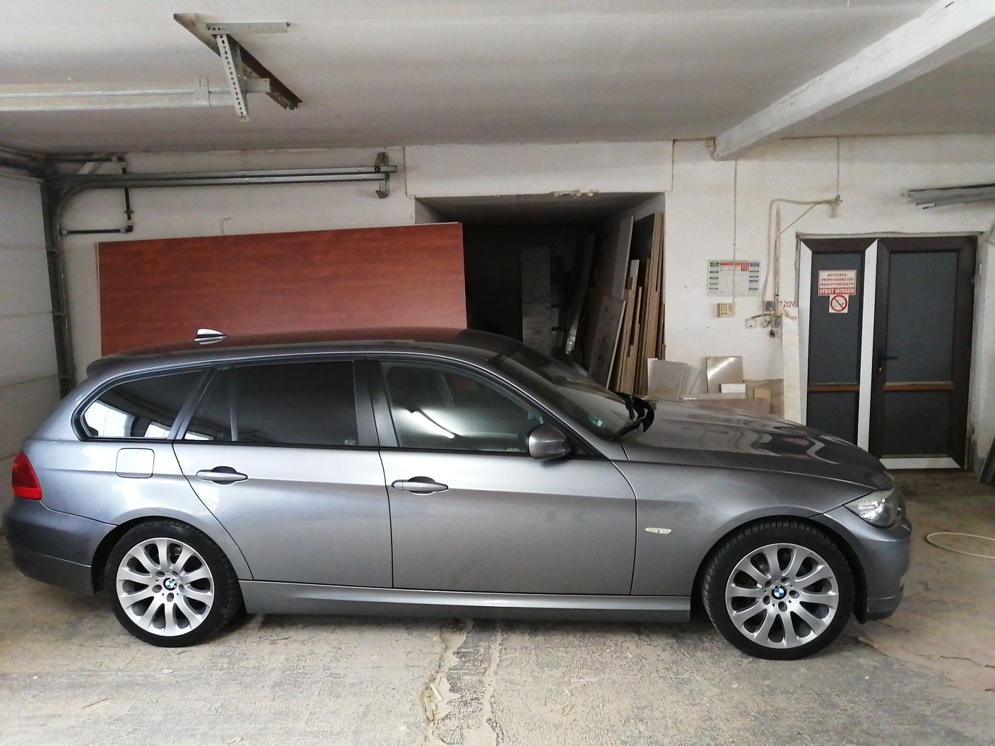 Vând BMW 320 d 184 cp