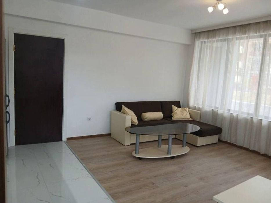 Дава се под наем Двустаен апартамент в София, Оборище - 96 кв.м за 949 € - Снимка #2