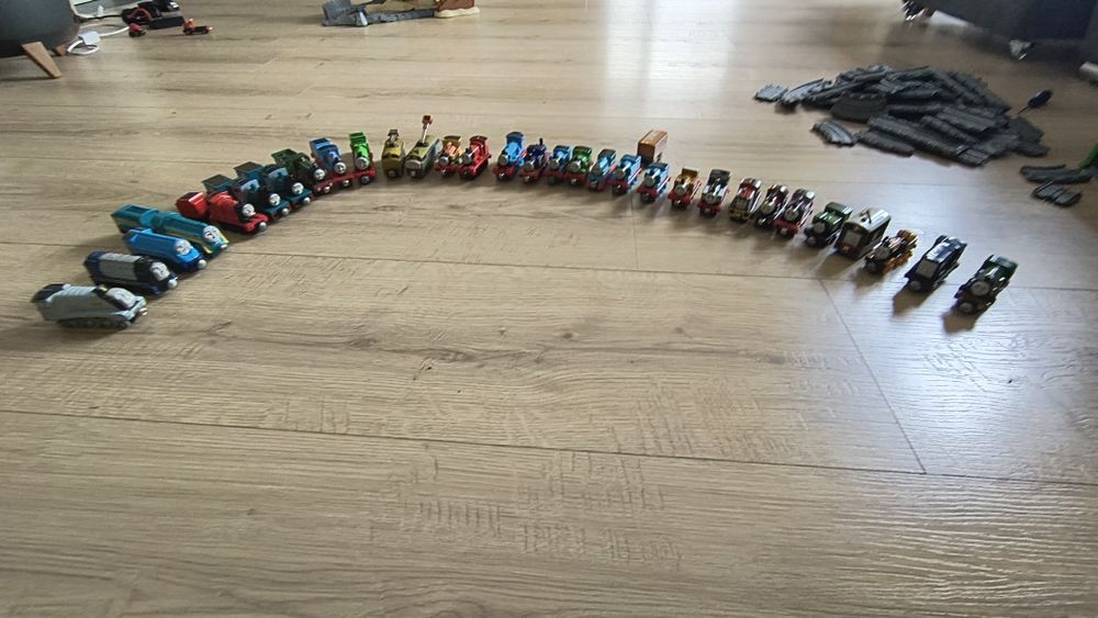Thomas &friends locomive