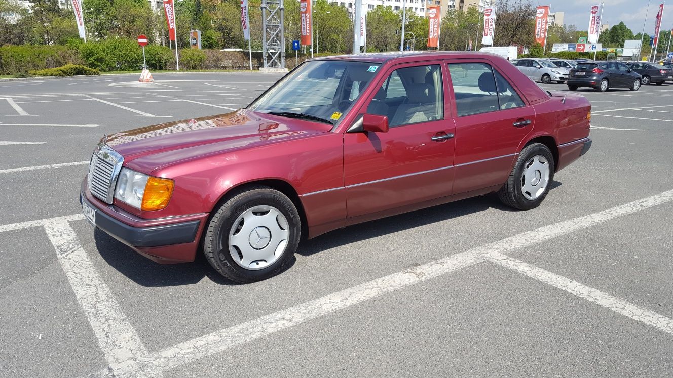 Mercedes W124 200E Autovehicul Istoric