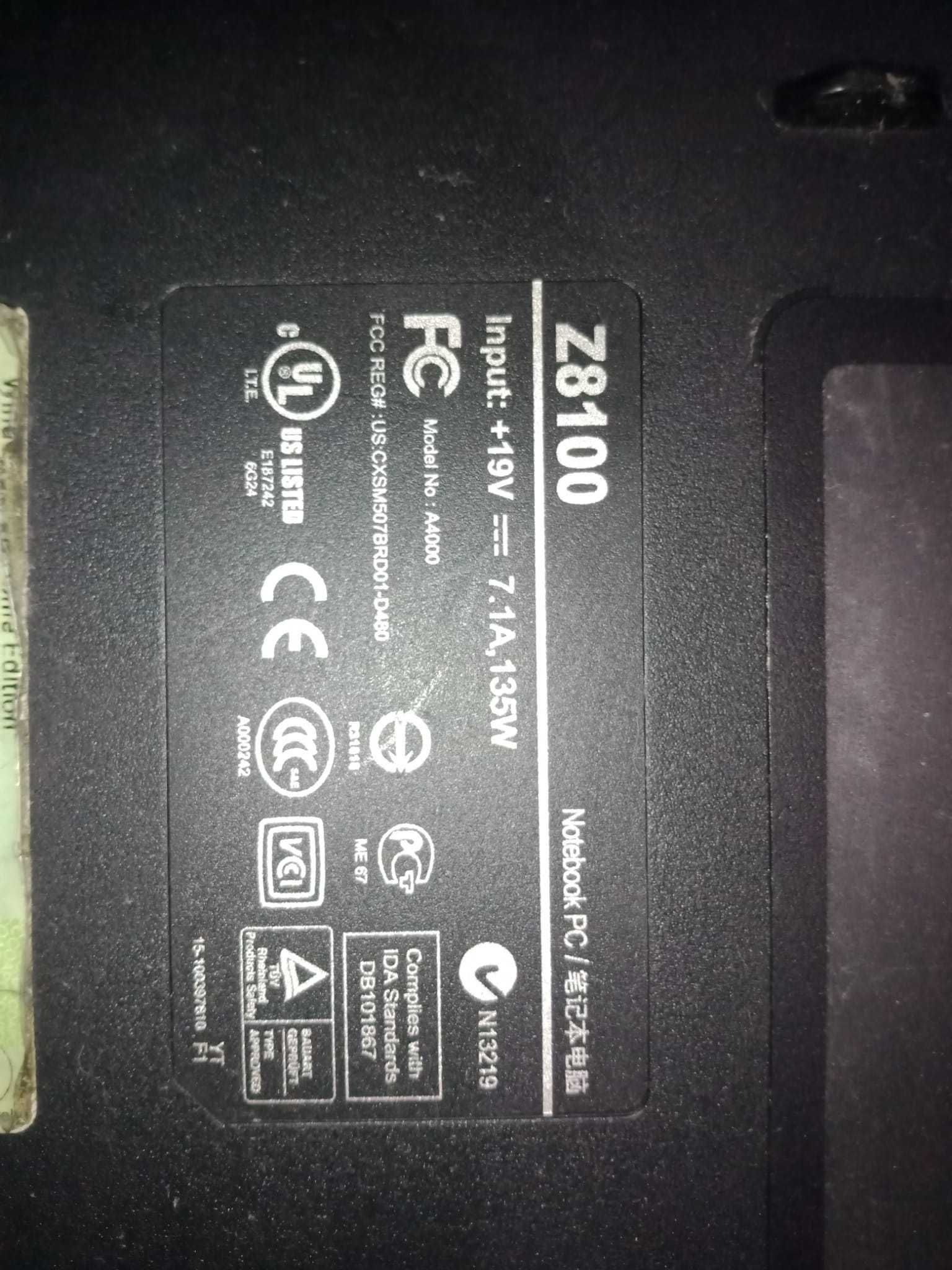 Vand  display+tastatura   ASUS A4000