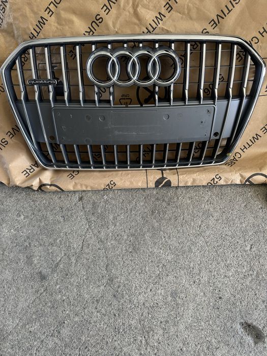 Audi A6 C7 Предна маска Оригинална