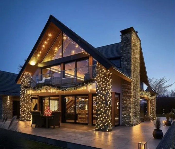 Монтаж, установка новогодних гирлянд