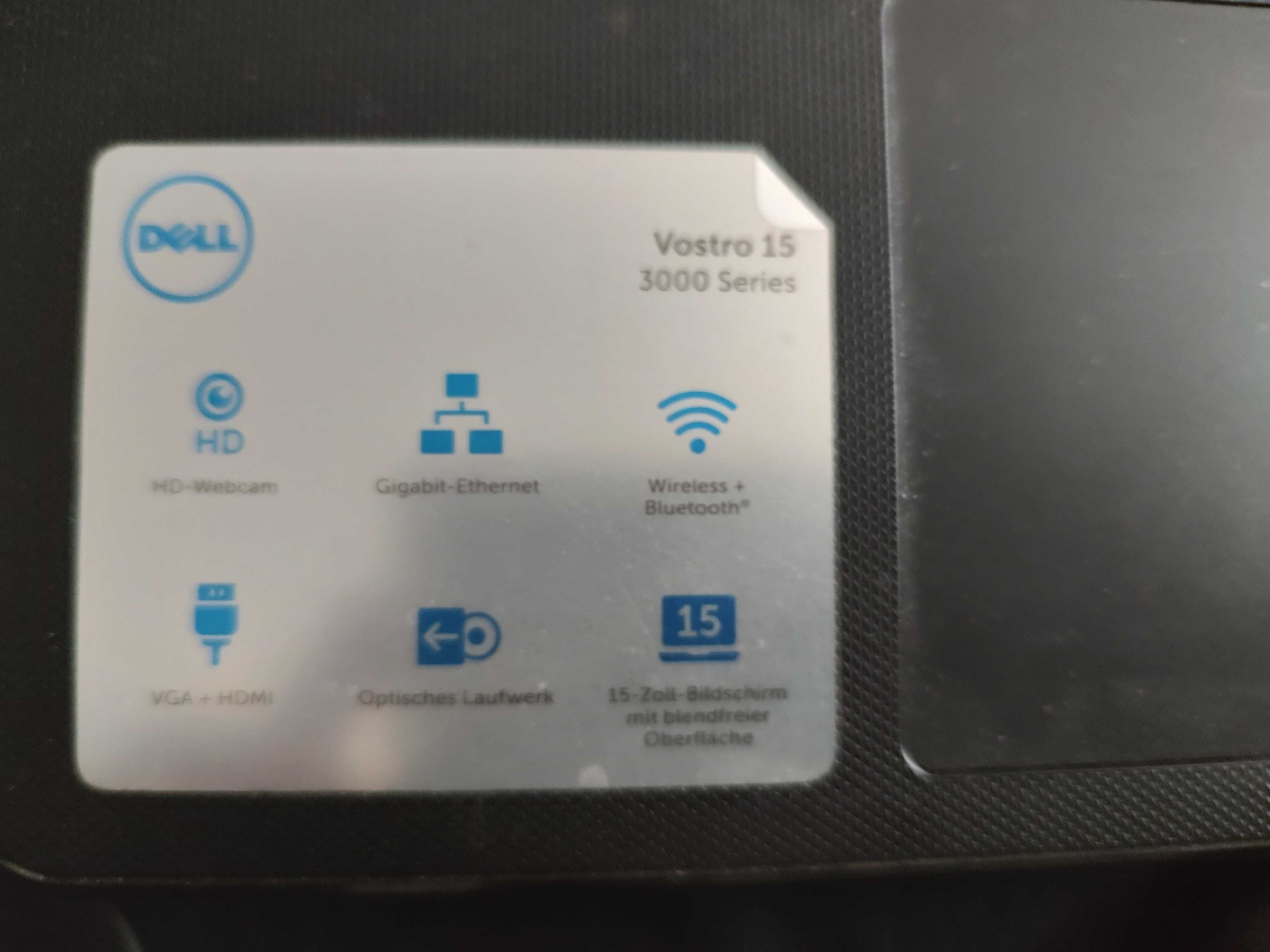 Laptop Dell Vostro 15 3000