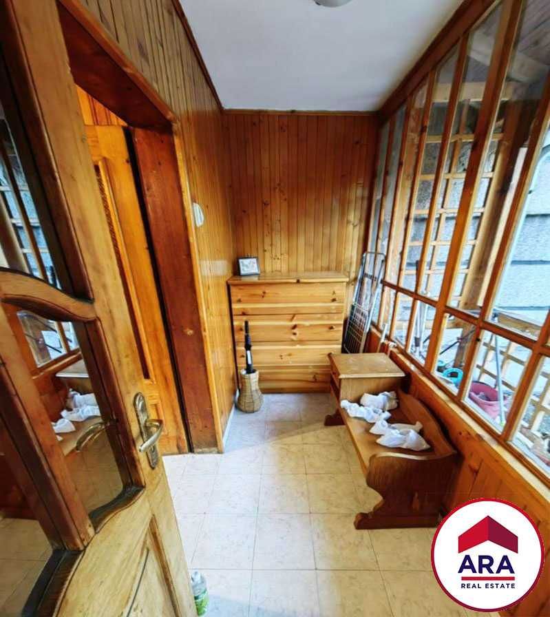 Продава се Тристаен апартамент в Плевен, Идеален център - 80 кв.м за 1613 €/кв.м - Снимка #8