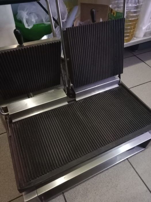 Продам контактный электрический гриль