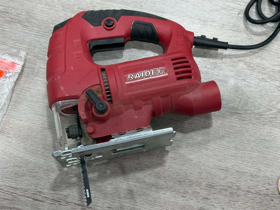 Прободен трион RAIDER RD-JS32, 650 W