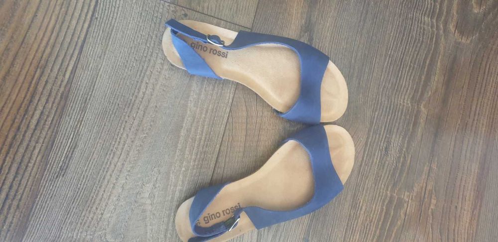 Дамски ниски сандали