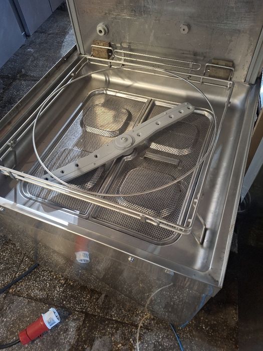 Съдомиална чашомиална MAIDAID 2022 година