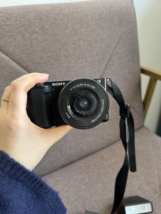 Sony ZV-E10 камера