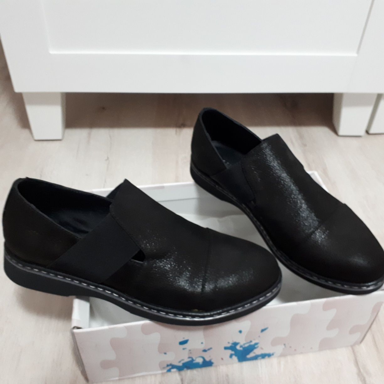 Pantofi de dama 37