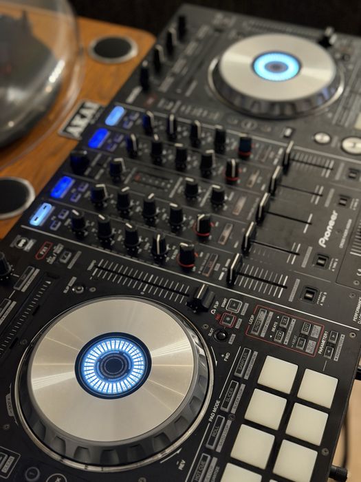 Consola DJ Pioneer DDJ SX2
