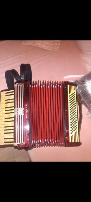 Acordeon horher 80 basi