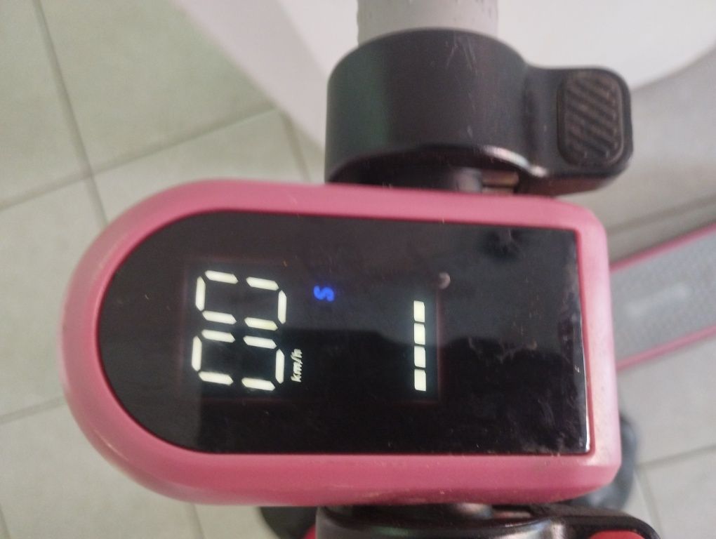 Trotineta electrica copii cu bluetooth