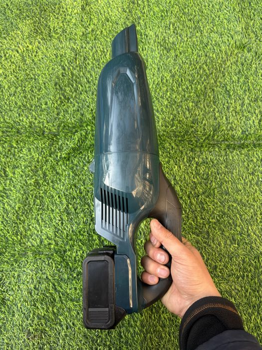 Аккумуляторный пылесос