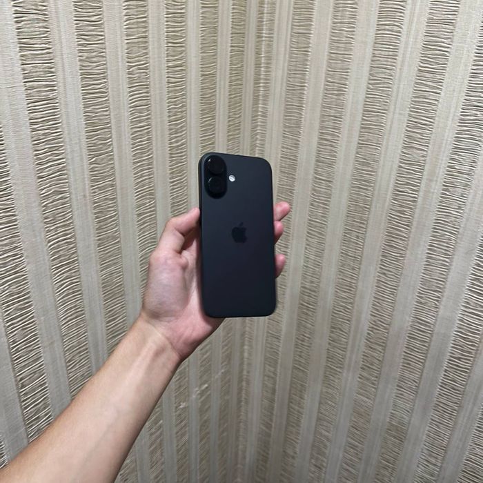 iPhone 16 Black 128GB