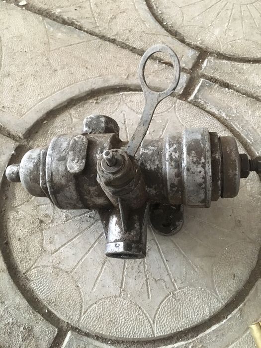 Продам рулевой редуктор