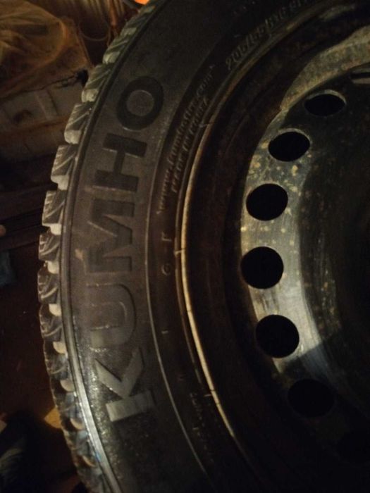 Зимни Гуми с Джанти KUMHO 205/55/16