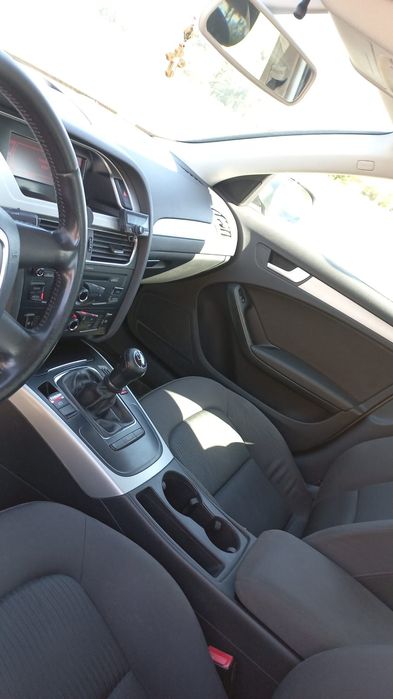 Audi A4 B8 2011  2.0 Diesel 136 cp