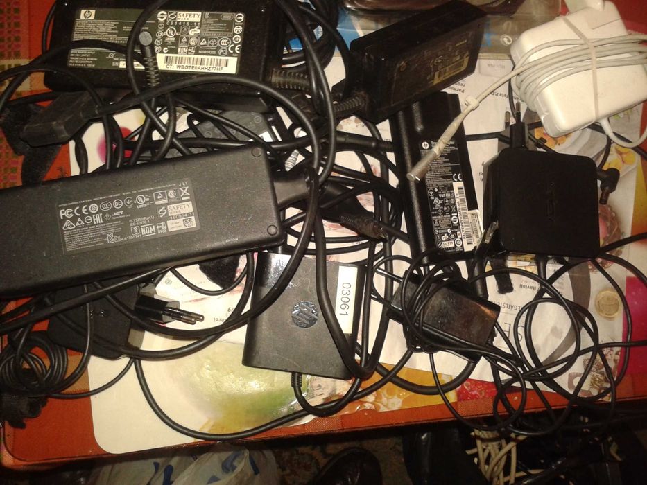 Incarcatoare laptop  DELL  6,26A etc + alte modele