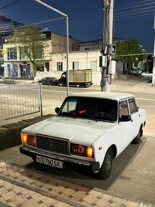Vaz 2107 jigoli 2003 yil faqat naxt yoki 2 oyga variantga