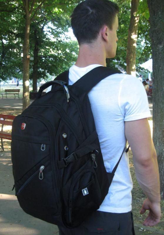 Рюкзак под  брендом швиссгеар   модель 8810
