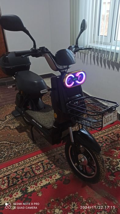 Skuter sotiladi.