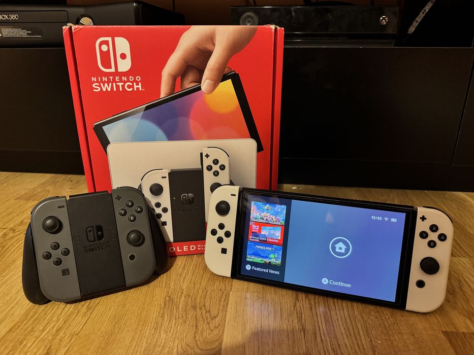 Nintendo Switch OLED full box+accessori